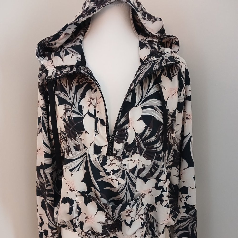 Hurley Raincoat size m